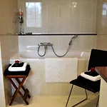 De Rozenhorst 3*