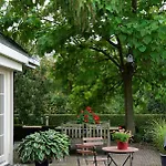 De Rozenhorst Bed & Breakfast