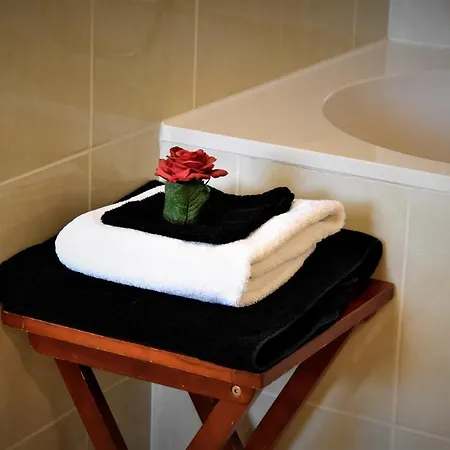 De Rozenhorst Bed & Breakfast