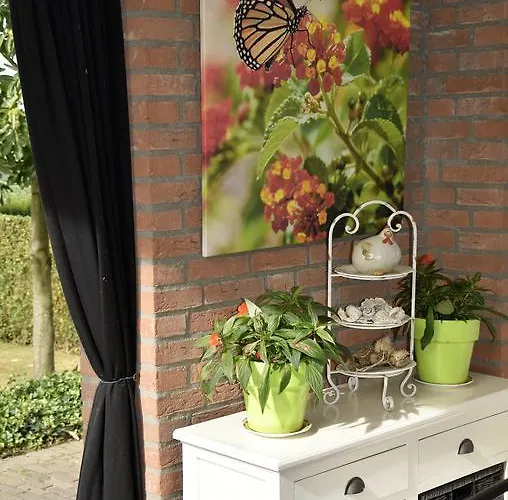 Bed & Breakfast De Rozenhorst 3*